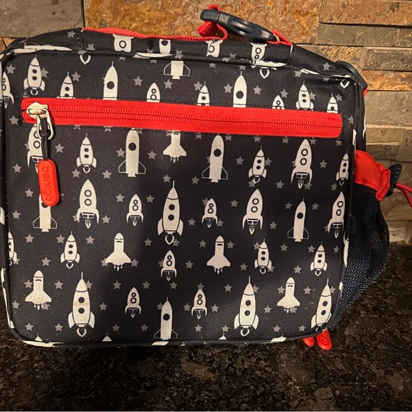 Bentgo lunch containers and lunch bag.  New and Like new items. - Picture 7 of 7